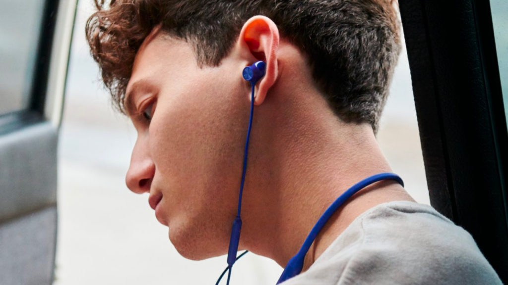 OnePlus Bullets Z bluetooth earphones