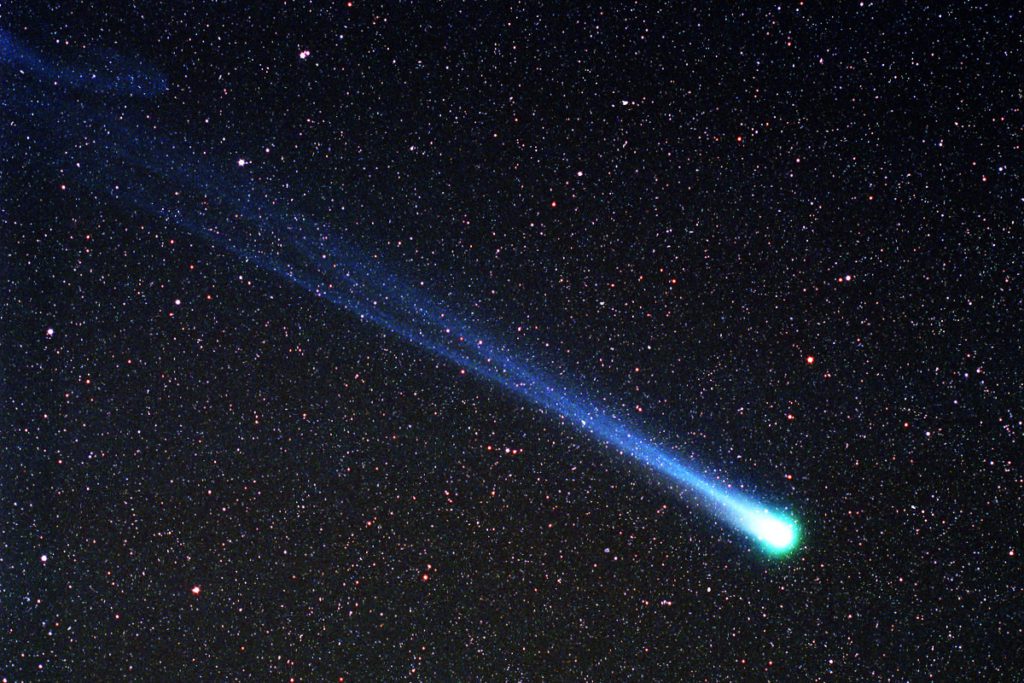 Comet from the edge of solar system